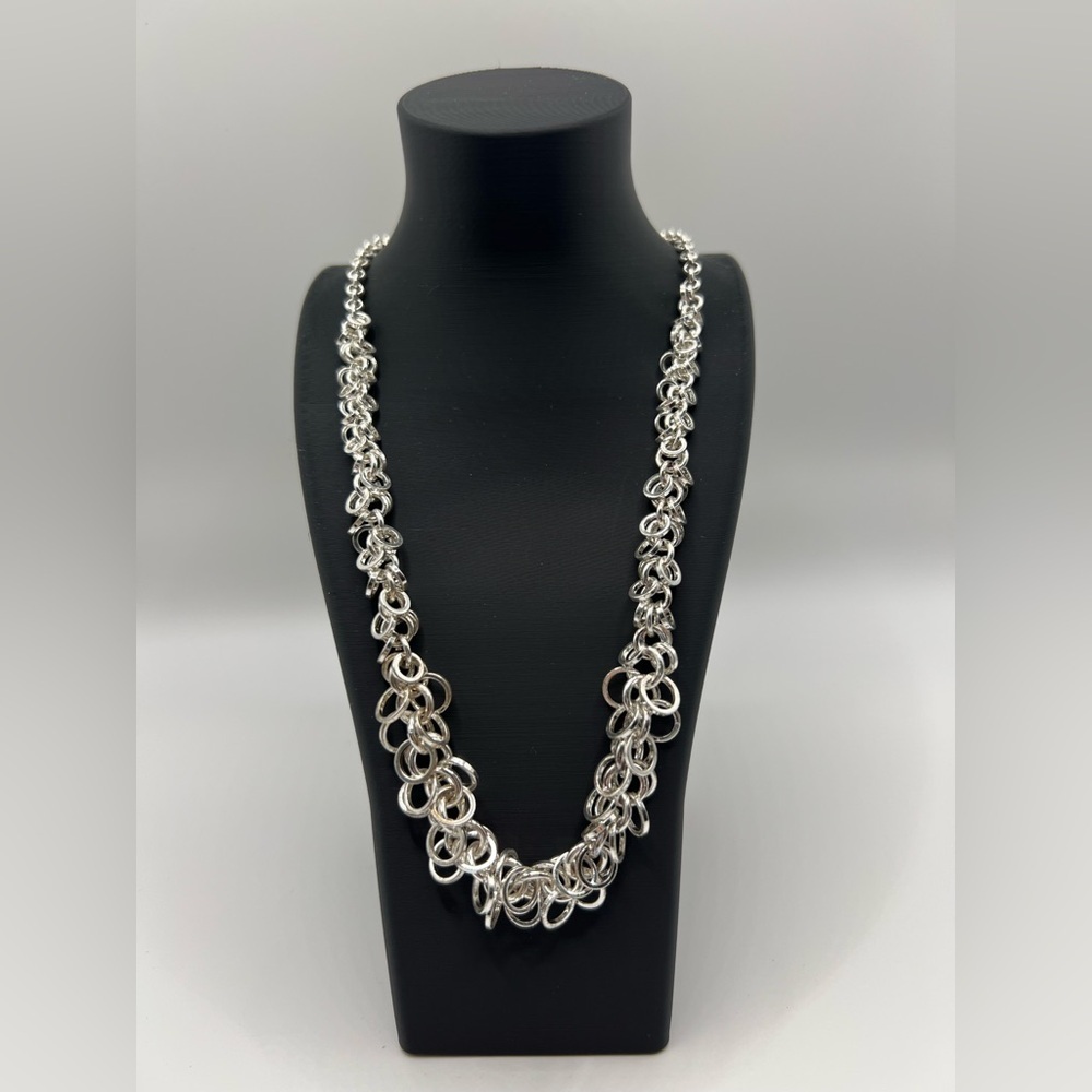 Avon Multi Circle Frontal Necklace 2006 Silver Tone Layered - Picture 1 of 5